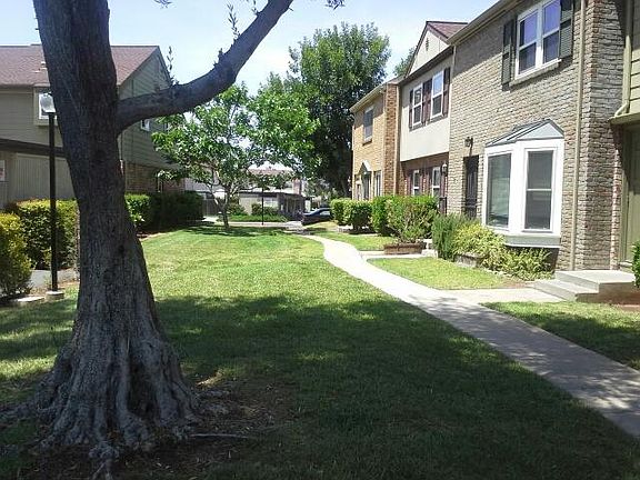 5th image of 1248 Denver Ln Unit A