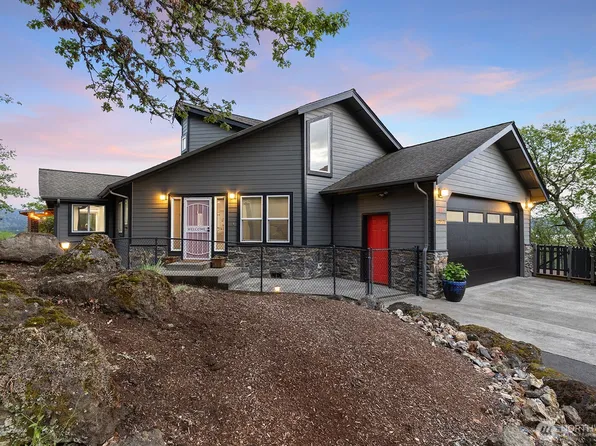 72 Bluff Road, Kelso, WA 98626