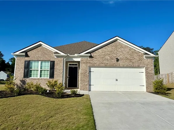 32 Oak Leaf Rd, Dallas, GA 30132