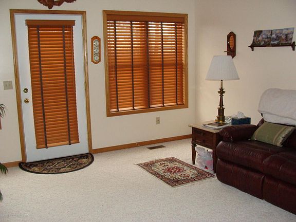 3rd image of 2999 Twelve Oaks Dr #20