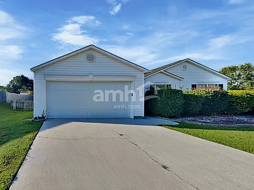 208 Winding Willow Trl Photo 1