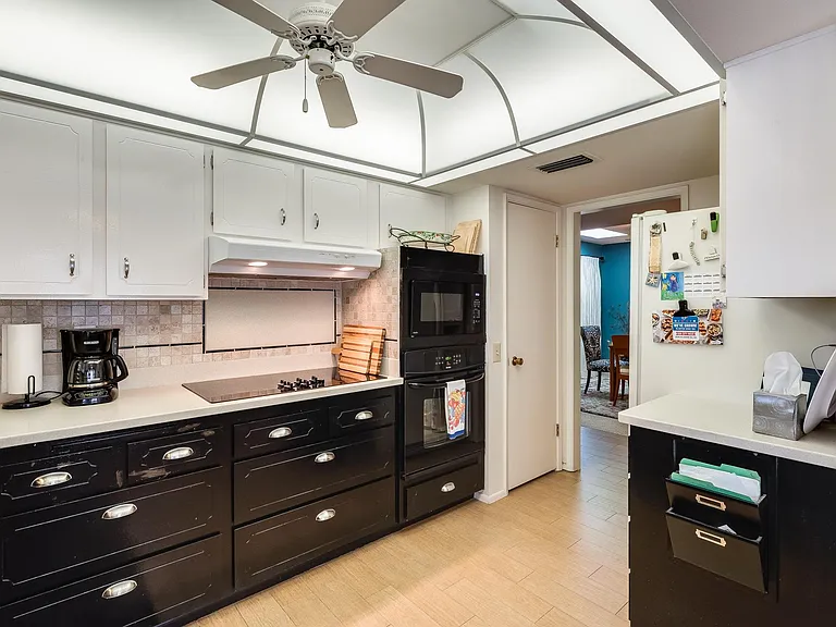 12535 W Seneca Dr — Photo 16