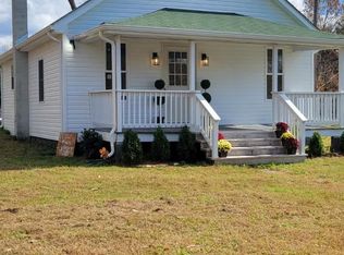 11435 Railroad Ln, Ruther Glen, VA 22546