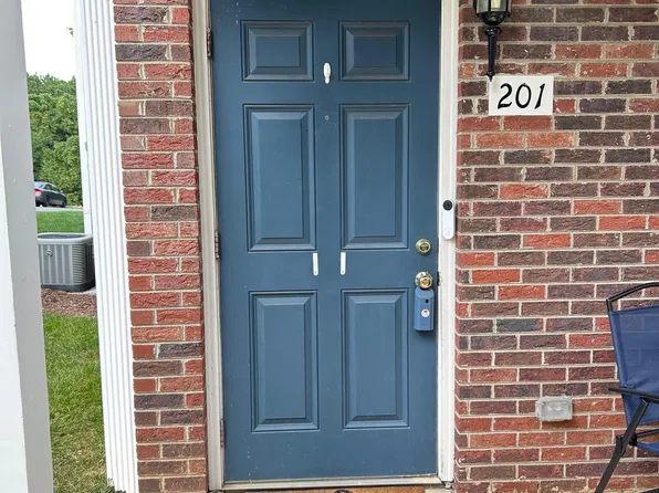 119 Steam Engine Dr Unit 201, Mooresville, NC 28115