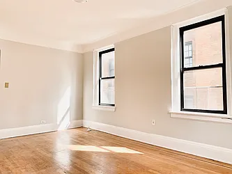 Rented by Arwell Realty