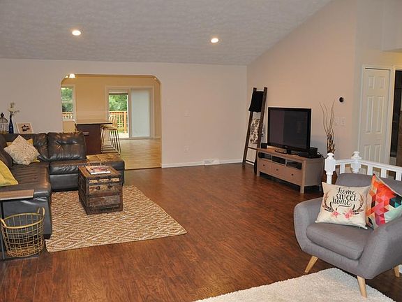 5th image of 10358 Belmeadow Dr