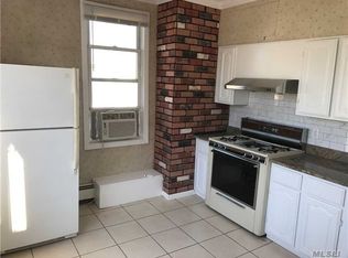 6228 136th St APT 2, Flushing, NY 11367