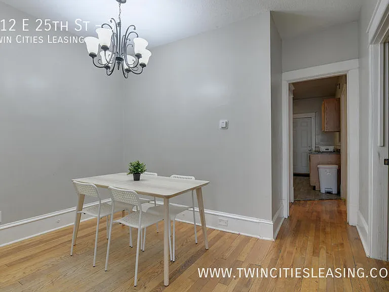 912 E 25th St #3 — Photo 32