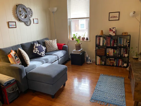 57 Cedar St, Cambridge, MA