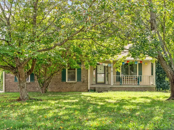 3334 Mallard Dr, Clarksville, TN 37042