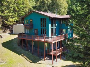 9715 Thompson Creek Rd, Williams, OR 97544