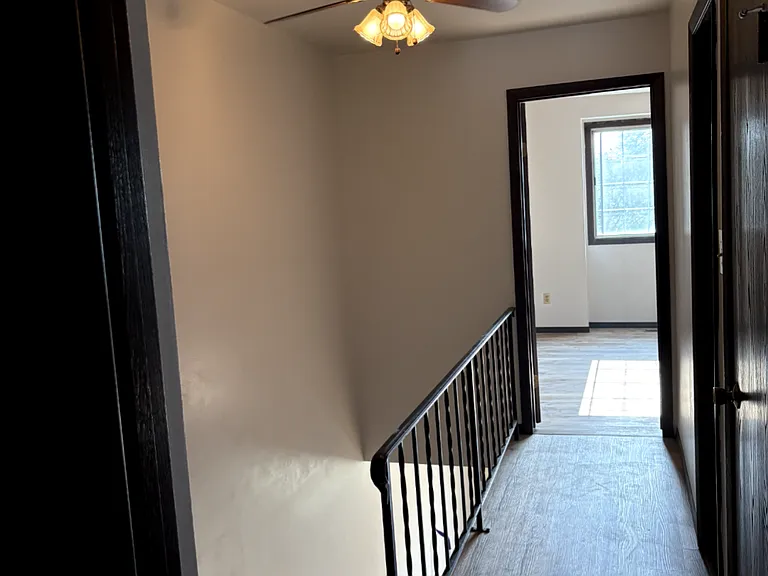 7556 Whitcomb St #B — Photo 9