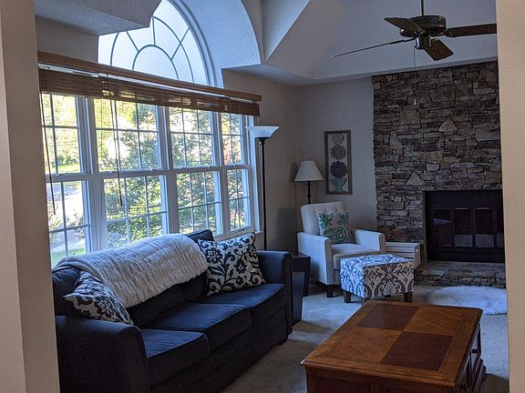4th image of 1524 Fox Meadow Cir