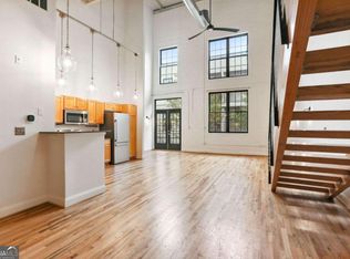 1623 Liberty Ln, Roswell, GA 30075