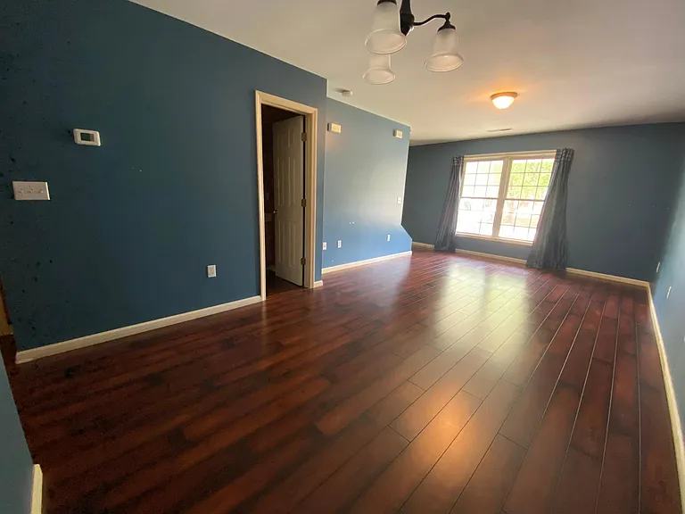 115 Heatherbrook Ct #B — Photo 3