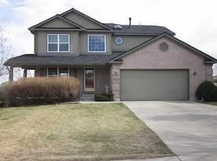 825 Wheatglen Ct, Colorado Springs, CO 80906