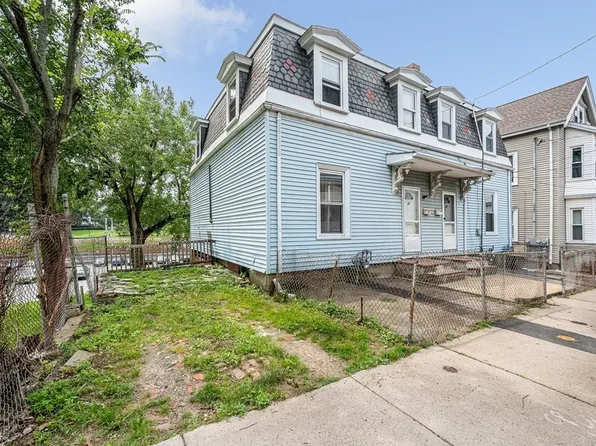 38 Vernon St, Somerville, MA 02145