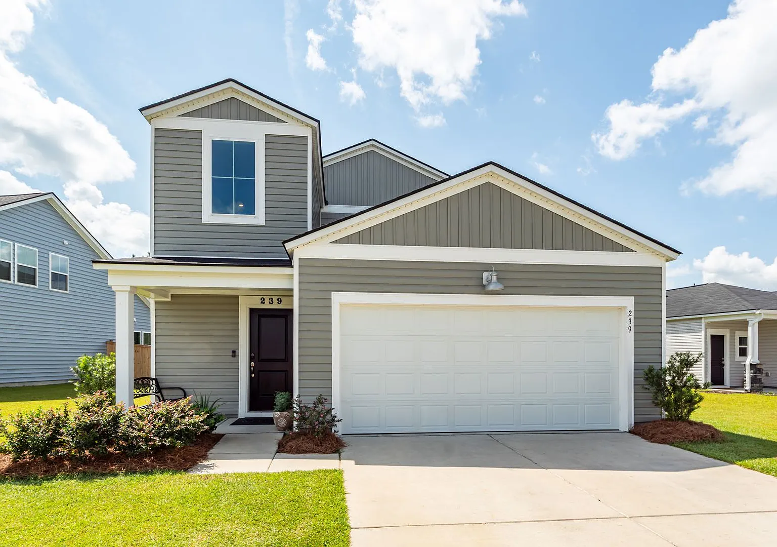 5 Bedroom, 2.5 Bathroom Home in Lindera Preserve in Cane Bay - Summerville — Photo 1