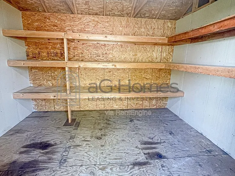 317 W Peach St — Photo 19
