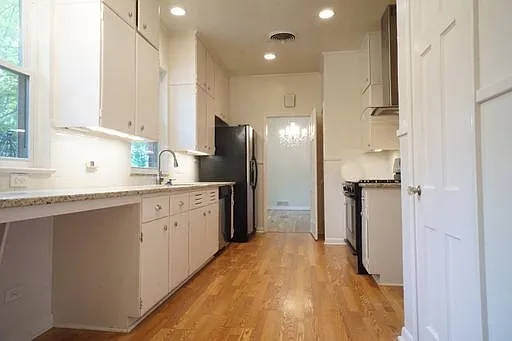 149 Downing Dr — Photo 12