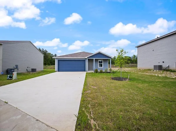 122 Pine Branch Ct, Lufkin, TX 75904