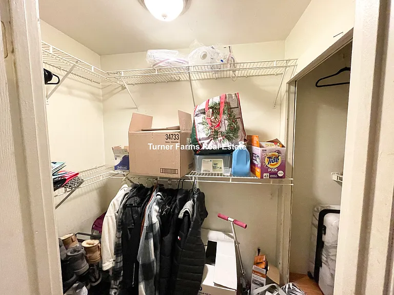 2 Shepherd Ave #2 — Photo 5