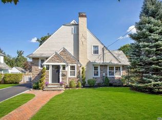 78 Westminster Rd, West Hempstead, NY 11552