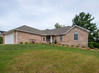 1224 Chestnut Hills Dr, Mountain Home, AR 72653