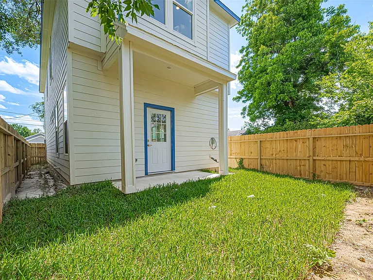 7207 Force St — Photo 28