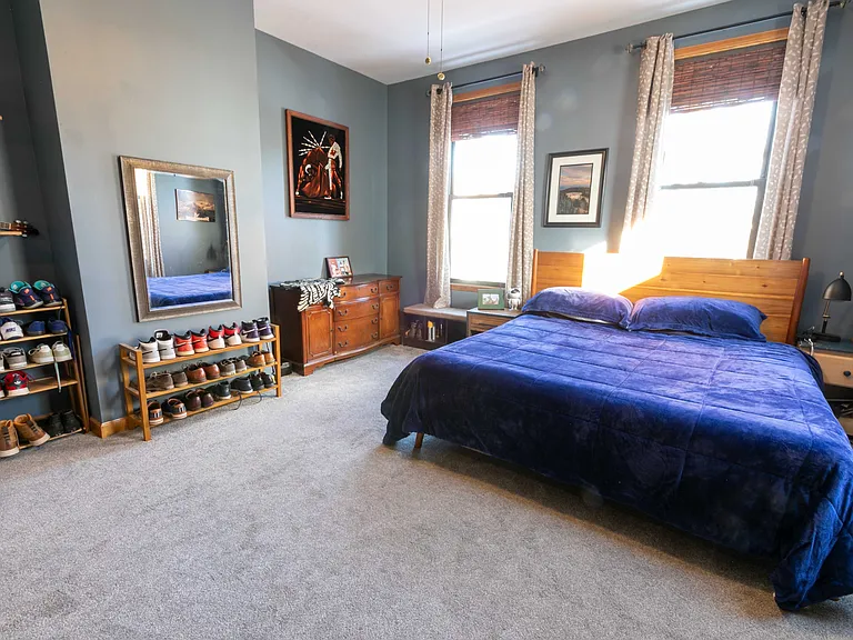 1241 Bates Ave — Photo 10