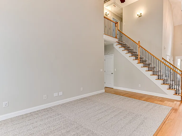 4116 Chastain Dr — Photo 7