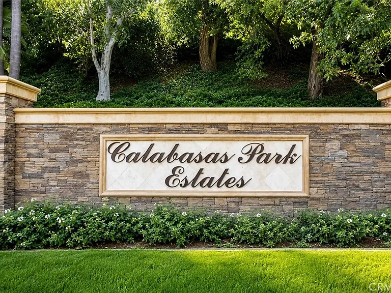 3339 Paseo Del Sol — Photo 4