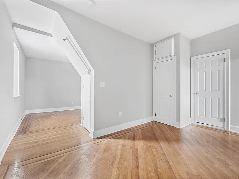 155 Montague St #2 — Photo 7
