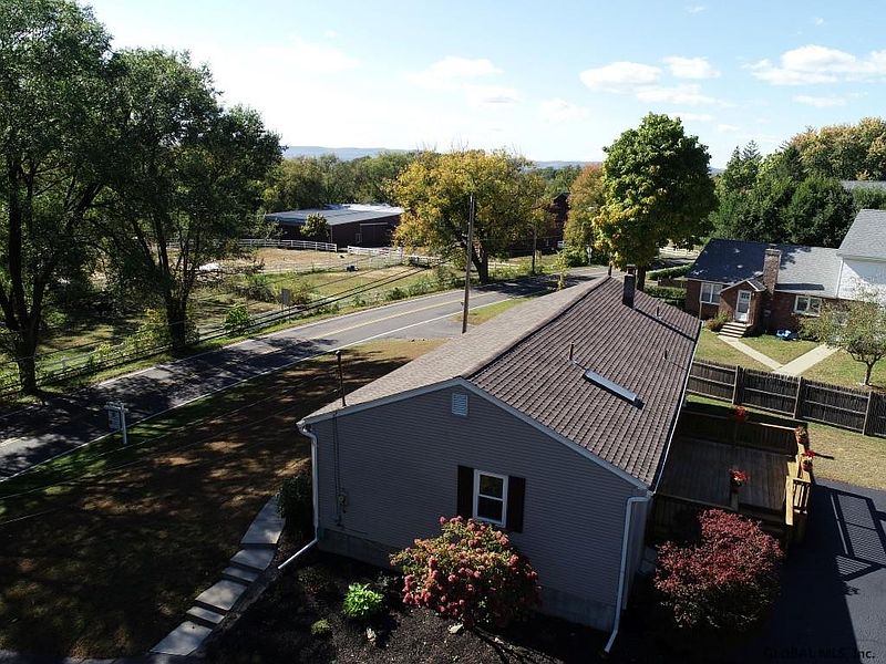 5th image of 439 Krumkill Road