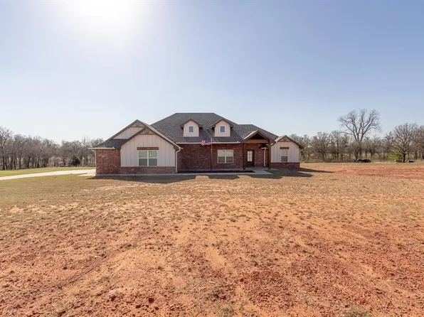 1208 Layla Ln, Blanchard, OK 73010