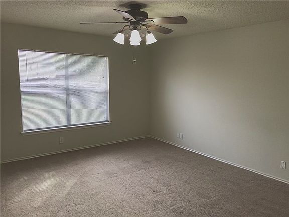 5th image of 2716 Vinson Ct