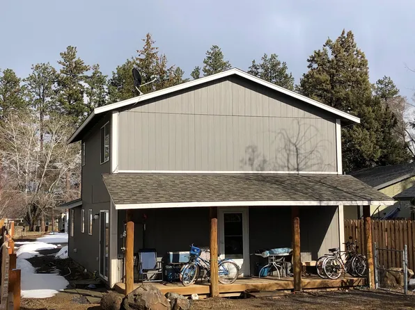 359 N Locust Ln, Sisters, OR 97759