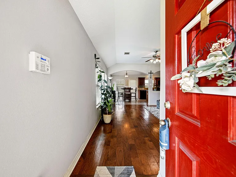 3414 Oaklawn Place Dr — Photo 2
