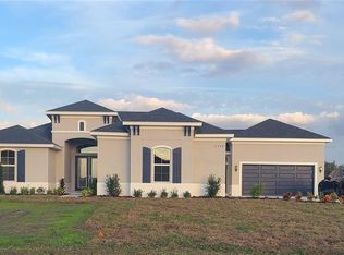 5028 Lake Toscana Dr, Wimauma, FL 33598