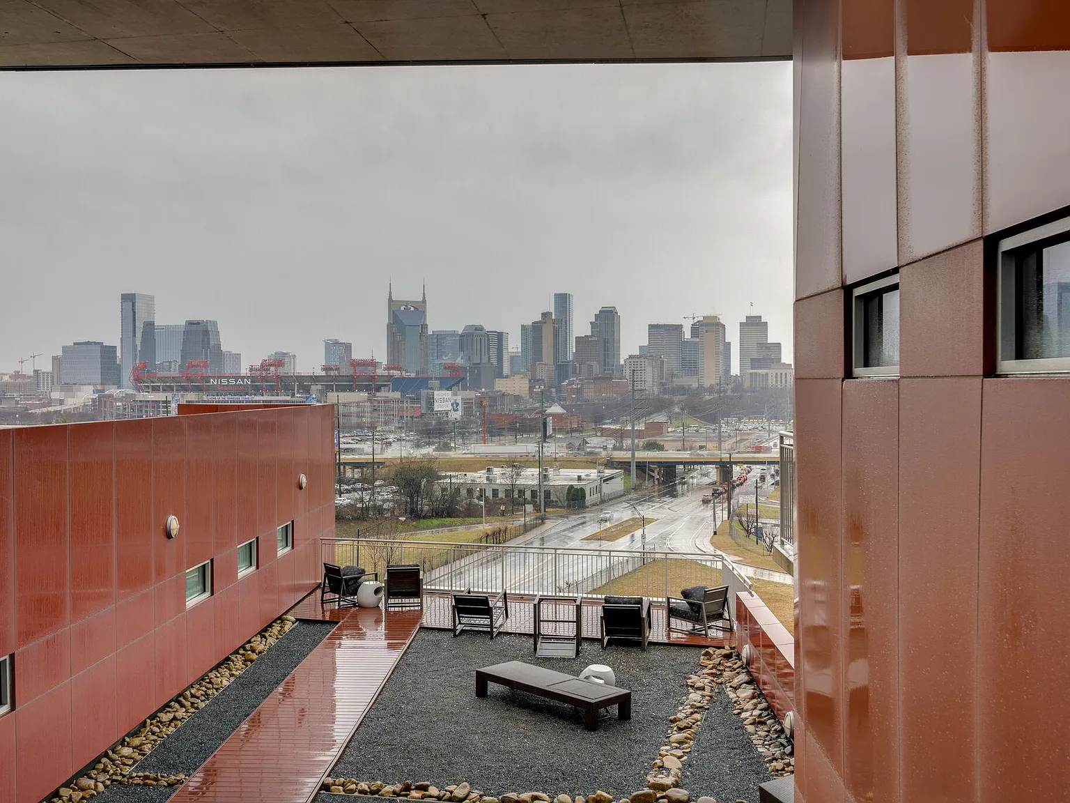 1 bed, 1230 sqft, $3,200 — Photo 2