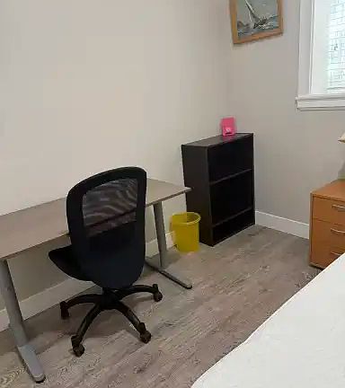 5th image of 46XX Burke St #1A