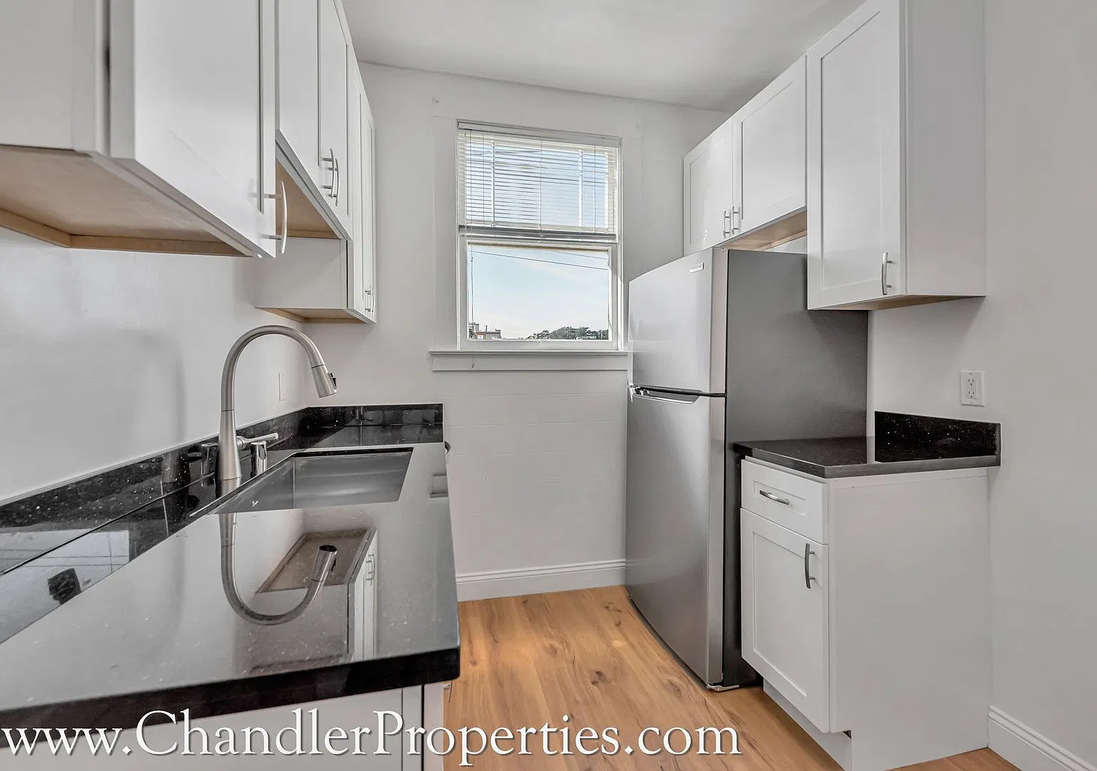 494 29th Ave Unit 05 - Image 3