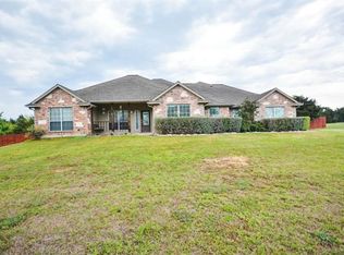 4220 Zachs Ct, Midlothian, TX 76065