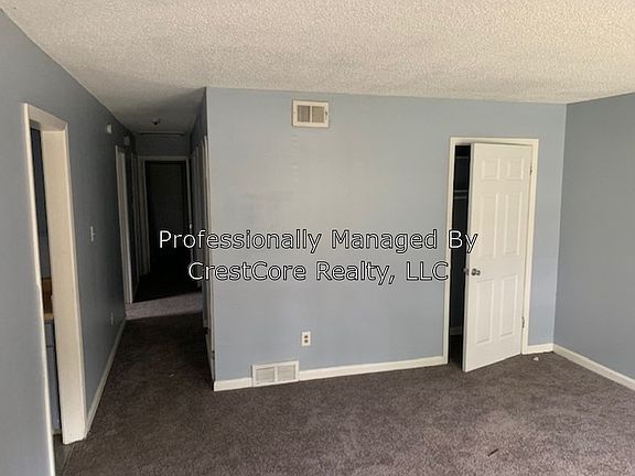 3rd image of 5547 Apple Blossom Dr