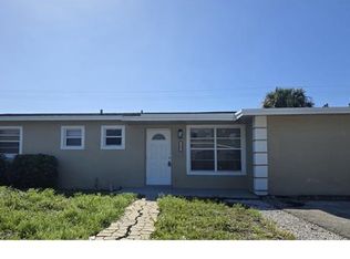 1121 W 23rd St, Riviera Beach, FL 33404