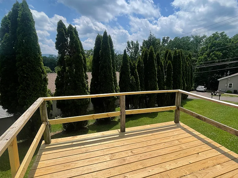 66 Lincoln Ave — Photo 12