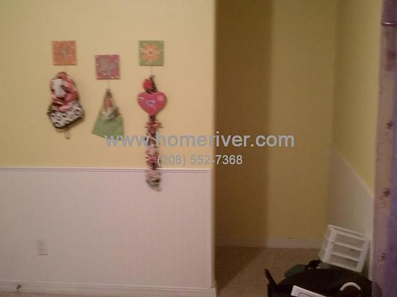 4th image of 315 N Creighton Way