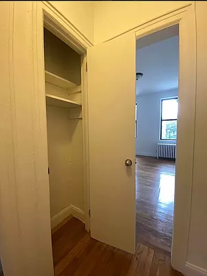 Rented by Urban Real Estate Property Group Inc | media 7