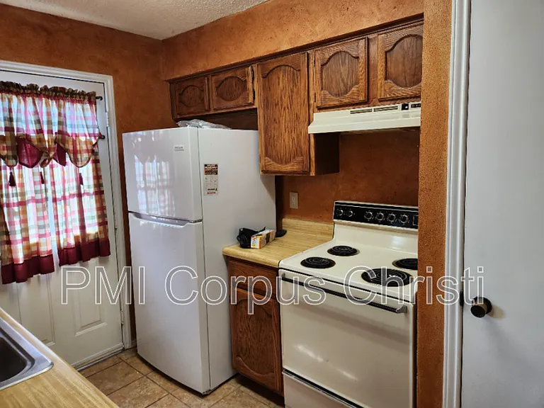 6702 Everhart Rd #A102 — Photo 6