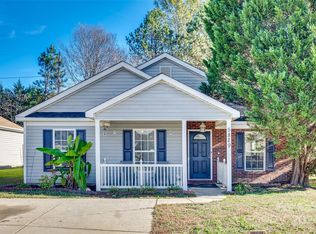 5829 Greenway Vista Ln, Charlotte, NC 28216